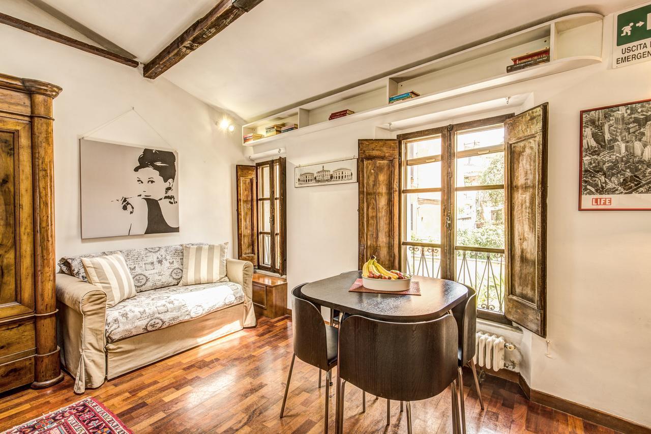 Homehouse Garofano - Rione Monti - Colosseum Rome Exterior photo