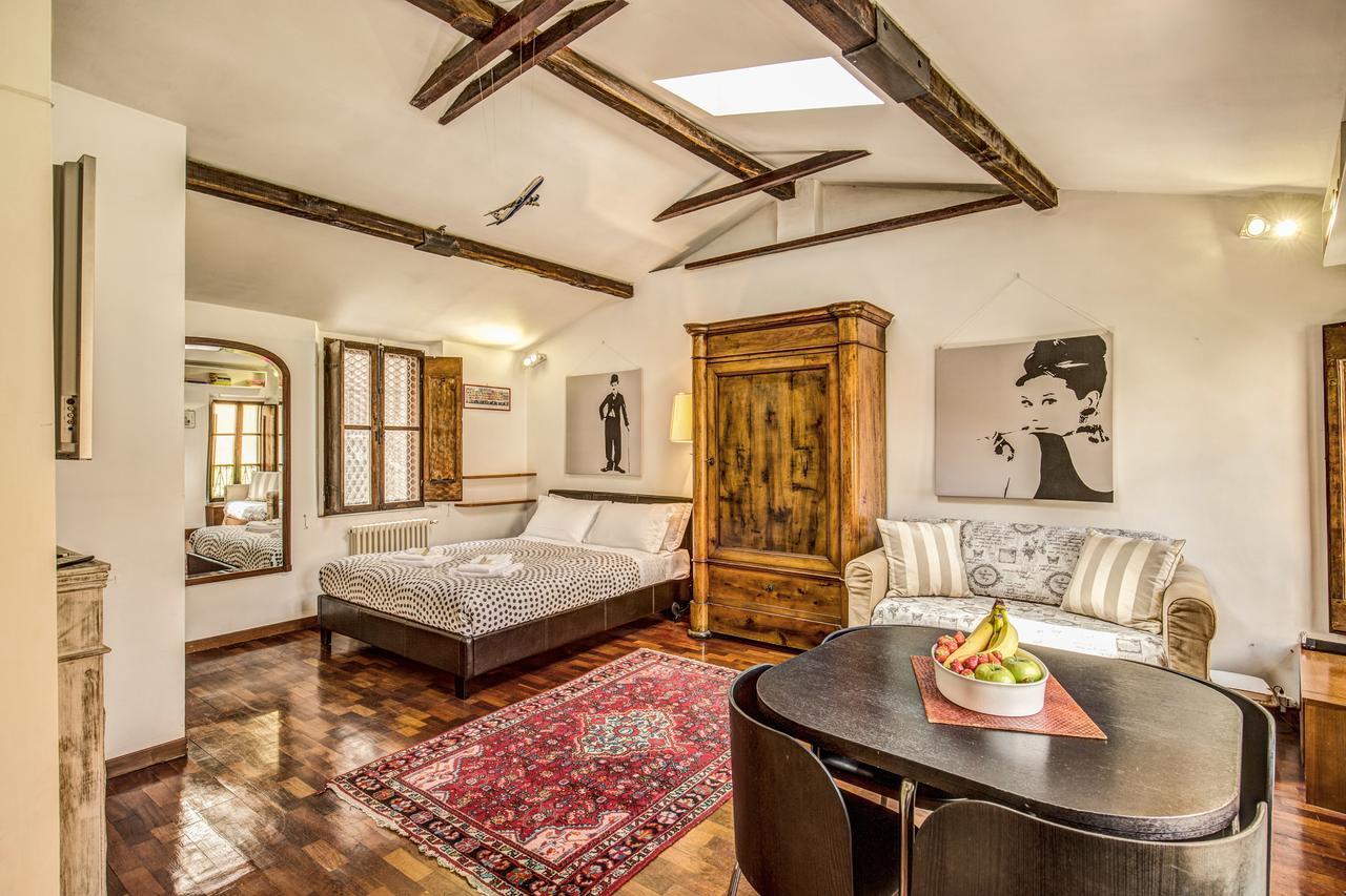 Homehouse Garofano - Rione Monti - Colosseum Rome Exterior photo