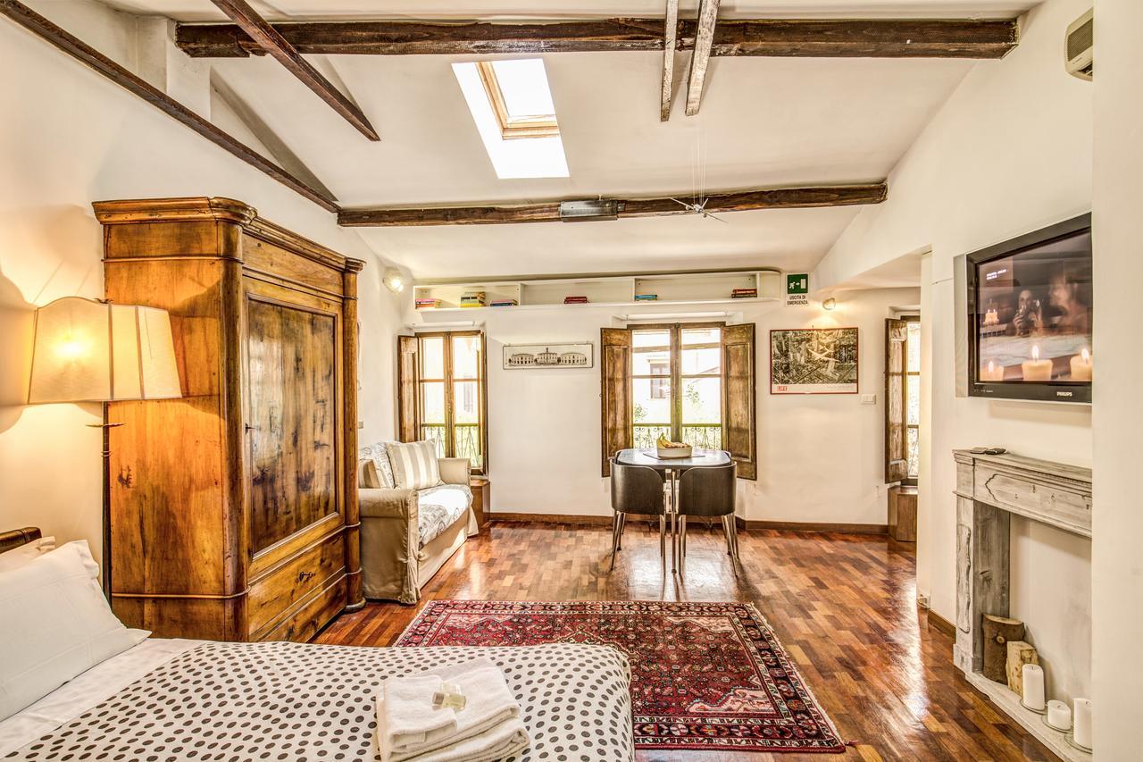 Homehouse Garofano - Rione Monti - Colosseum Rome Exterior photo