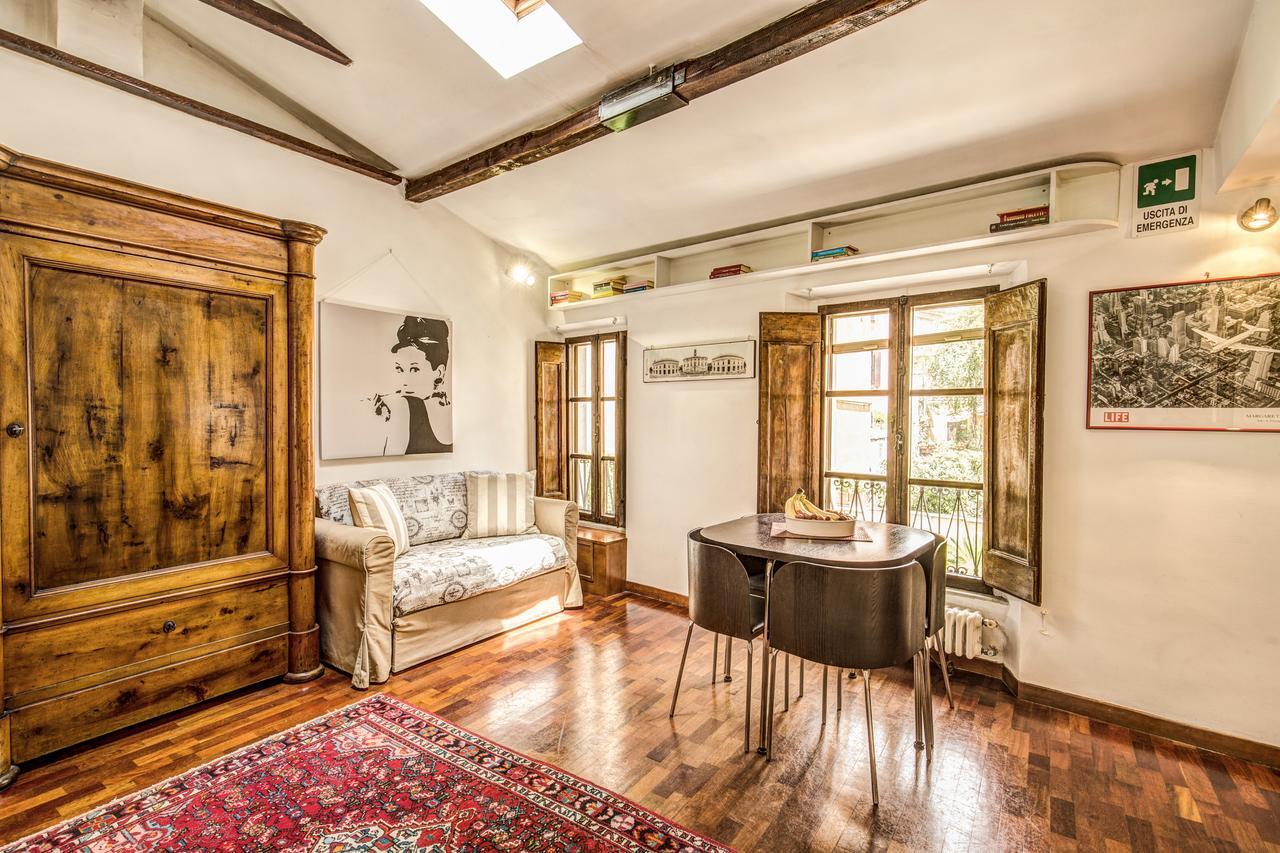 Homehouse Garofano - Rione Monti - Colosseum Rome Exterior photo